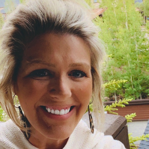 Meet your Posher, Nikki - Picture 10 of 10